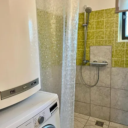 Am Mattsee アパート